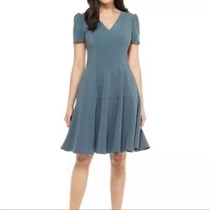 Gal Meets Glam Kate Dress